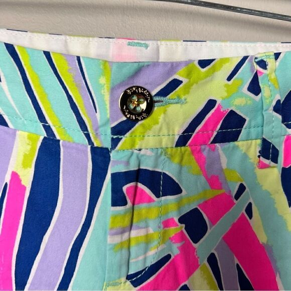 Lilly Pulitzer indigo Sea dreamin multicolored 5” Callahan shorts - Picture 5 of 9
